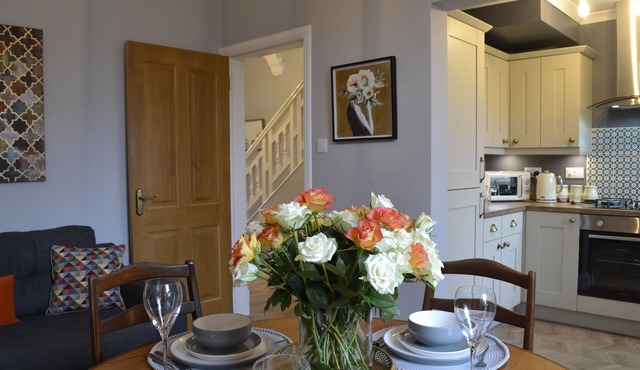 Stunning Edwardian Townhouse Dumfries walking distance to town centre