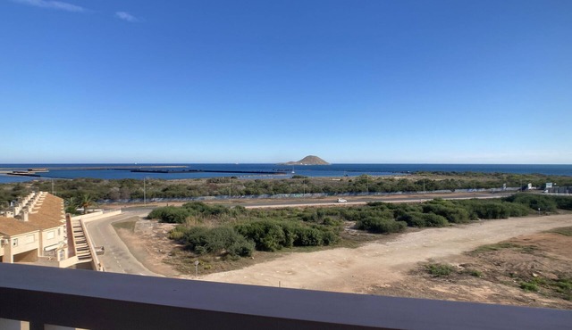 Stunning 3 bedroom penthouse with views in Tomás Maestre
