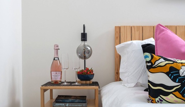 Stunning Flat in a Converted Chapel Free Parking Fast WiFi Smart TV