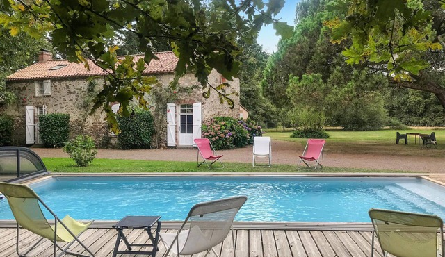 Stunning home in La Boissière des lande