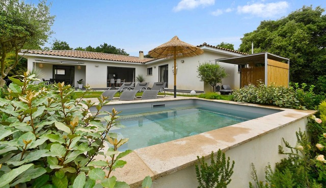 Stunning home in St Laurent des Arbres