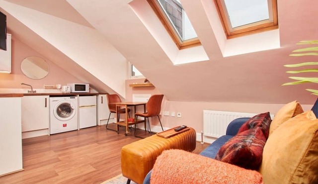 Stunning Gem of Newcastle