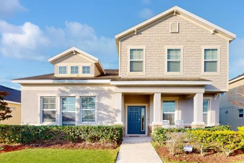 Stunning getaway with games & clubhouse amenities - near parks