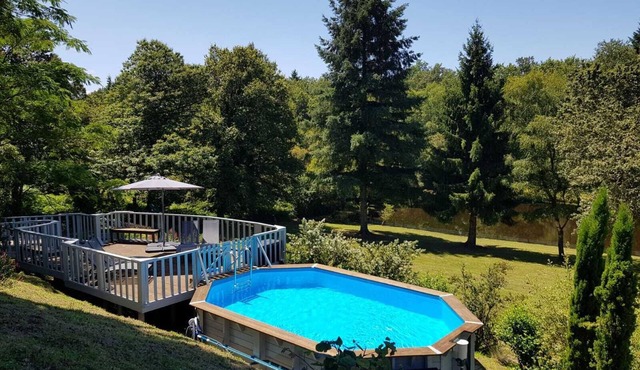 Stunning Gite, with private swimming pool and 2.75 acre fishing lake