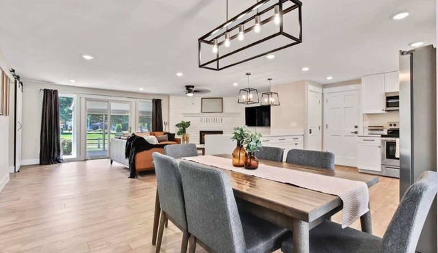 Stunning Golf Course Retreat 4BR Home