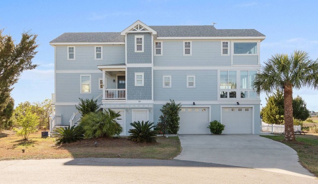 Stunning Harbor Island Home, Lagoon Views, Golf Cart, Walk to Beach & Resort Amenities Included!