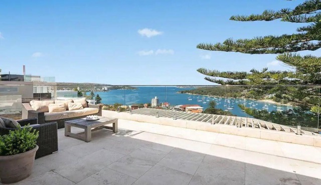 Stunning Harbourside Home with Panoramic Views