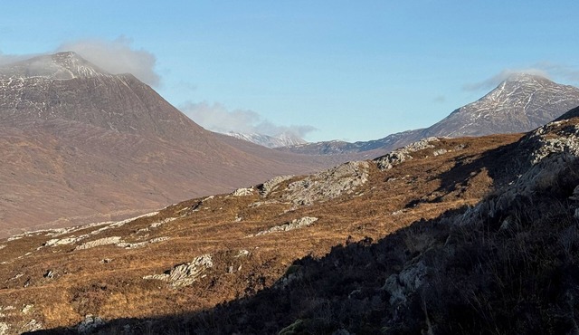 Stunning Highland lodge in exceptionally scenic surroundings with full amenities