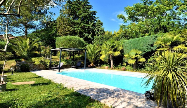 Stunning home in St Privat des Vieux