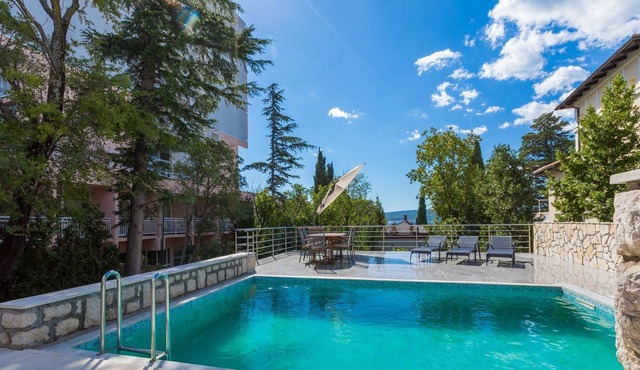 Stunning Holiday Home in Selce with Private Pool