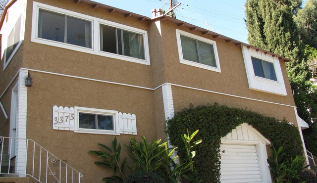 STUNNING Hollywood Hills Home. Celebrity Area, GREAT VIEWS and AWESOME REVIEWS