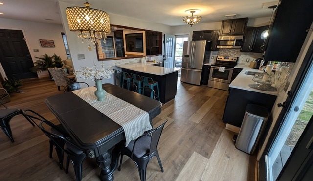 Stunning Home: DE Turf Complex 2 min away and Gateway to the Beaches!