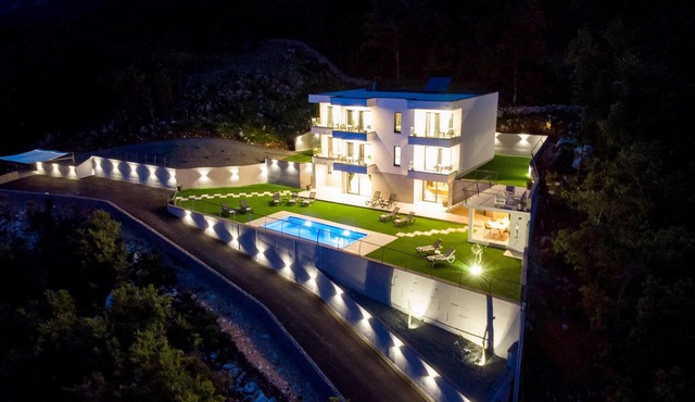 Stunning home in Moscenicka Draga