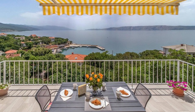 Stunning home in Novi Vinodolski