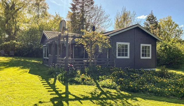 Stunning home in Augustenborg with WiFi