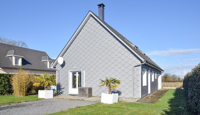 Stunning home in Auberville with WiFi