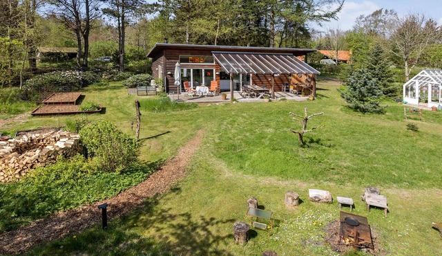 Stunning home in Bedsted Thy with WiFi