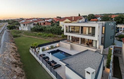 Stunning Home In Bibinje