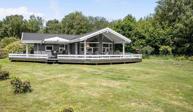 Stunning home in Bogense with sauna