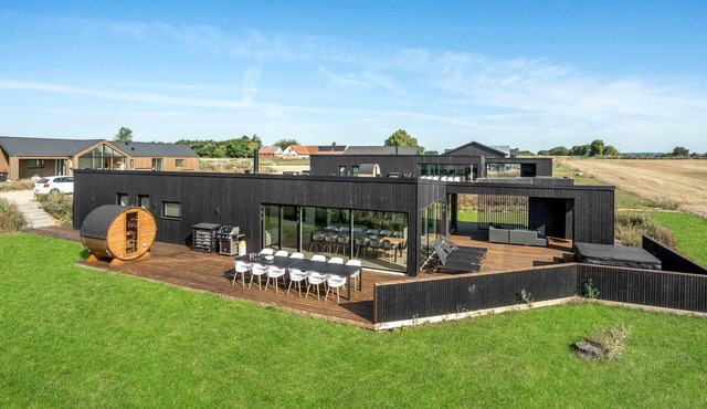Stunning home in Børkop with sauna