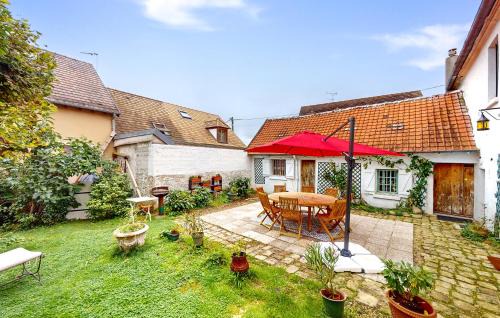 Stunning Home In Chessy With Wifi