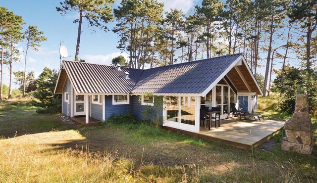 Stunning home in Sjællands Odde