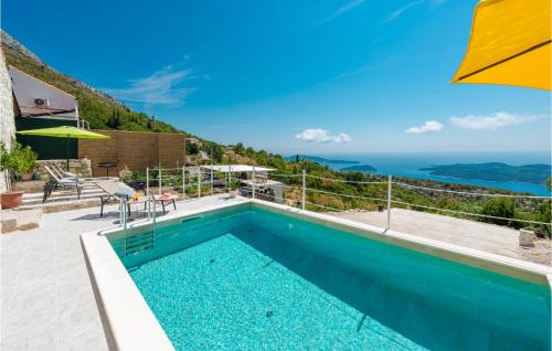 Stunning Home In Dubravica