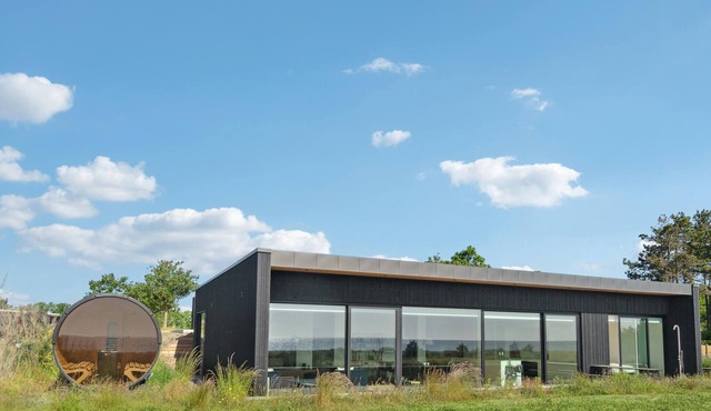 Stunning home in Ebeltoft with sauna