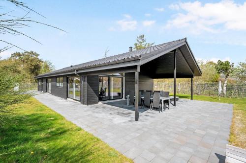 Stunning Home In Ebeltoft With 3 Bedrooms And Internet