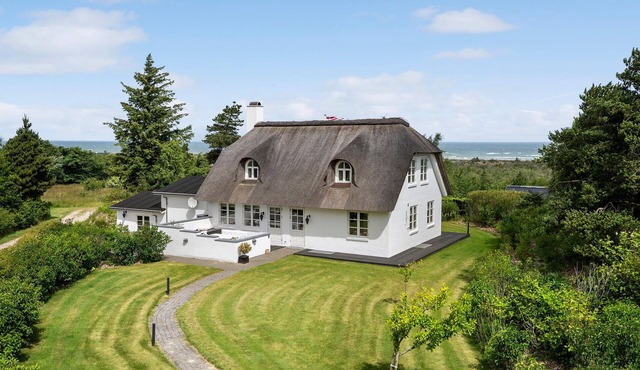 Stunning home in Fjerritslev with sauna