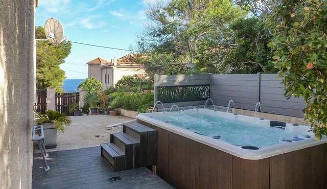 Stunning home in Saint Raphael with WiFi