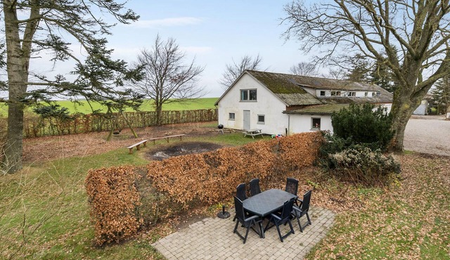 Stunning home in Grenaa with WiFi