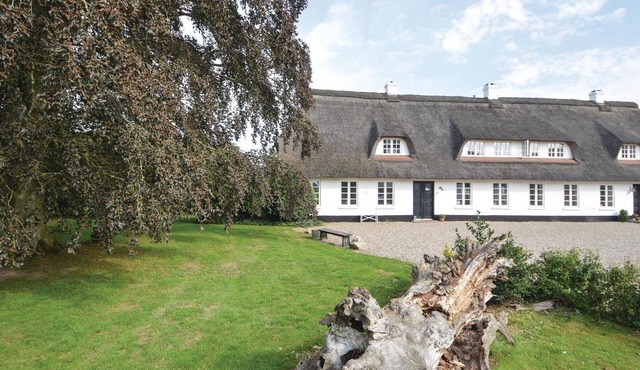 Stunning home in Haderslev with kitchen