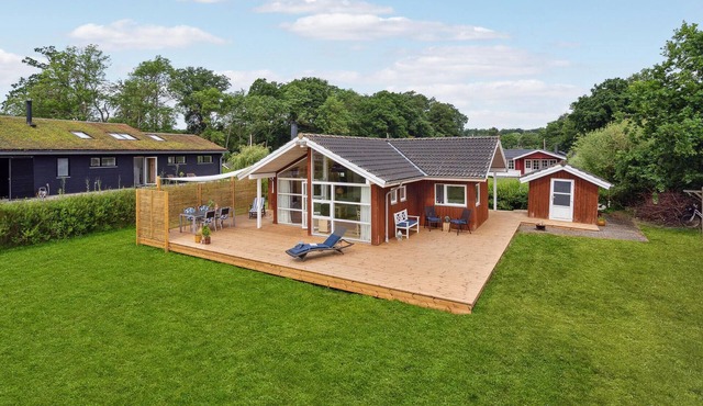 Stunning home in Haderslev with WiFi