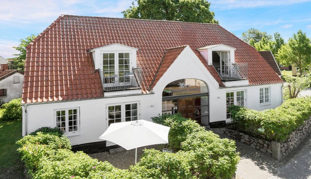 Stunning home in Haderslev with WiFi