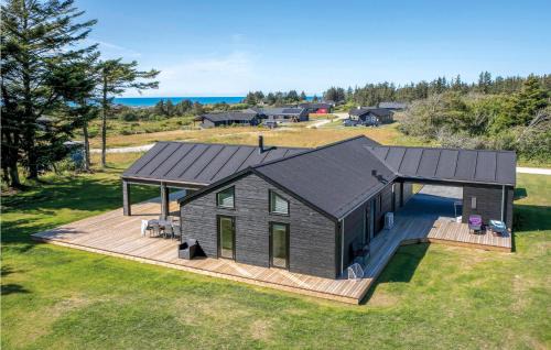Stunning Home In Hjørring With Wifi