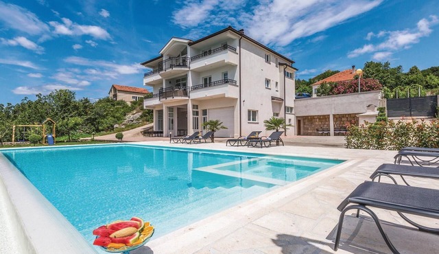 Stunning home in Glavina Donja