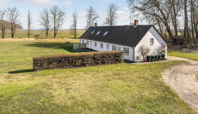 Stunning home in Humble with WiFi