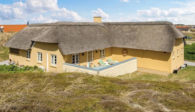 Stunning home in Hvide Sande with sauna