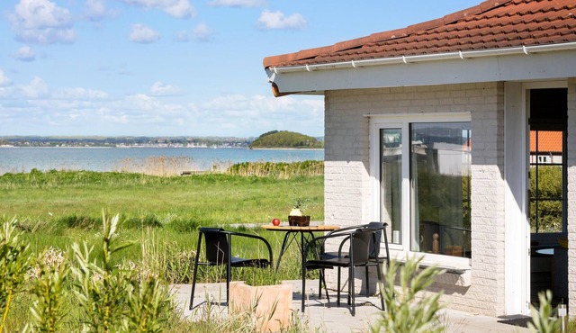 Stunning home in Knebel with kitchen