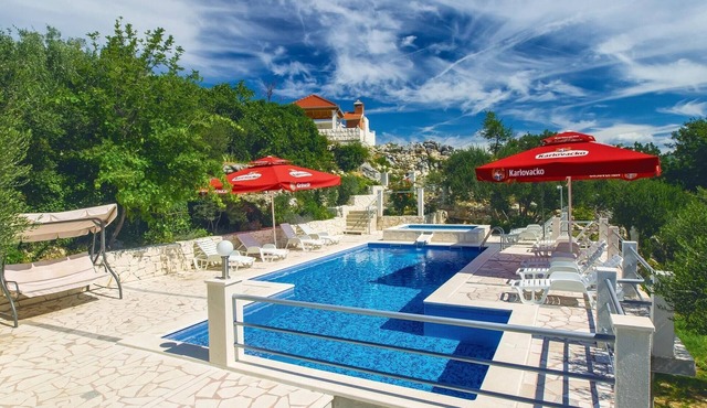 Stunning home in Kucice