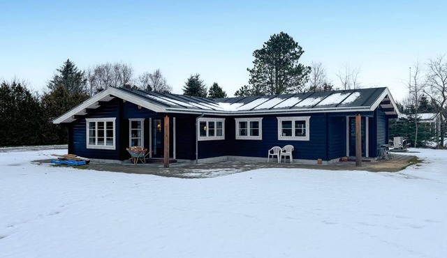 Stunning home in Løgstør with sauna