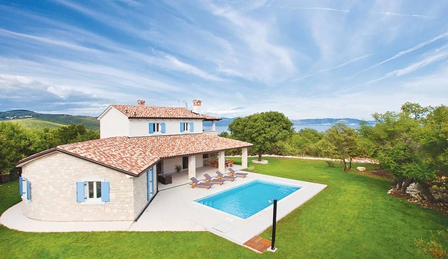 Stunning home in Labin