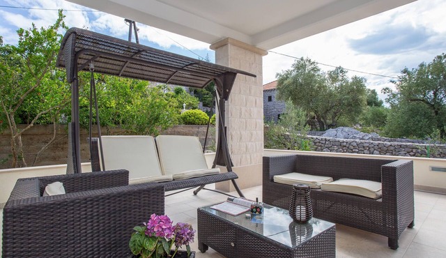 Stunning home in Mali Ston with WiFi