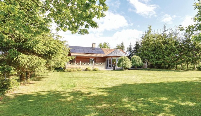 Stunning home in Middelfart with WiFi