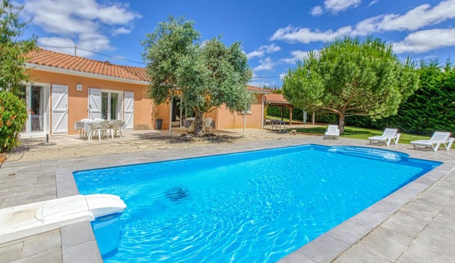 Stunning home in Montsales with WiFi