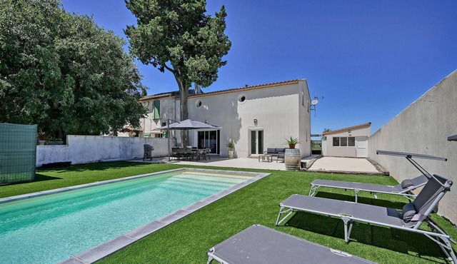 Stunning home in Nîmes