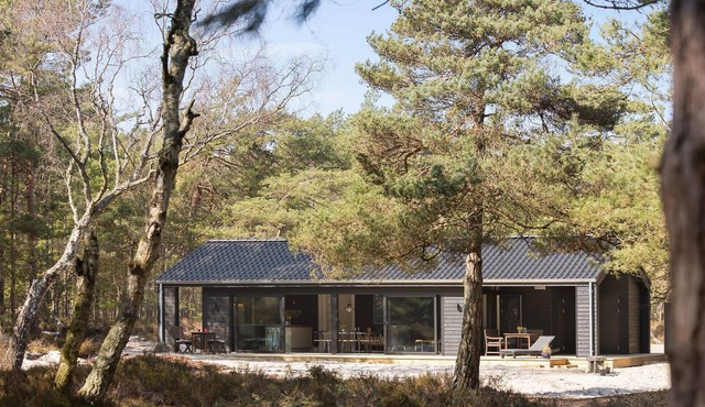 Stunning home in Nexø with WiFi