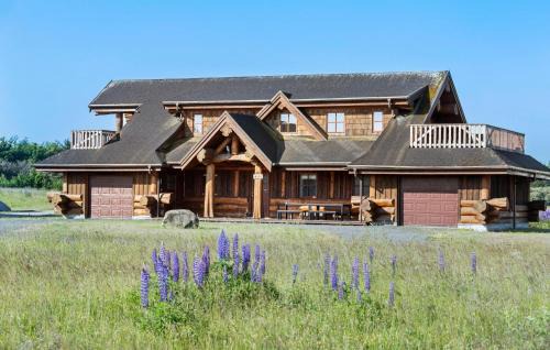 Stunning Home In Nimtofte With Kitchen