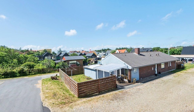 Stunning home in Nørre Nebel with WiFi